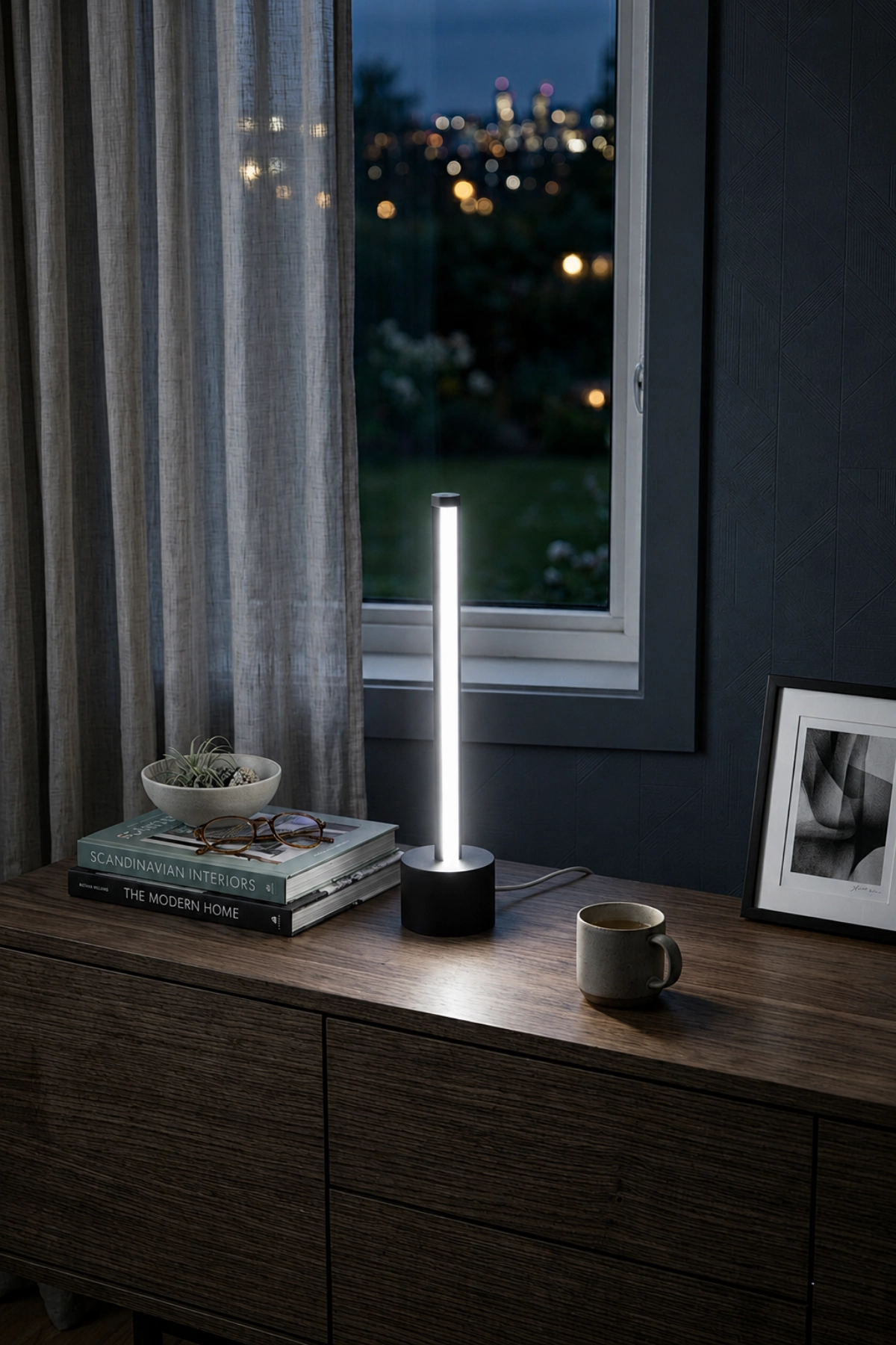 Usb Dikey Led Masa Lambası Beyaz Gece Lambası 27 cm