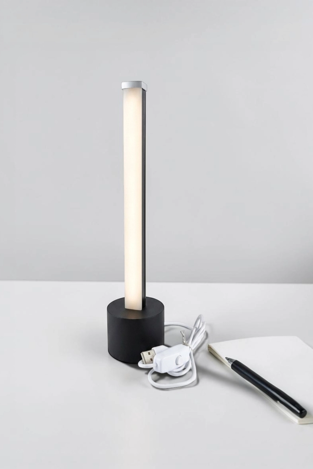 Usb Dikey Led Masa Lambası Günışığı Gece Lambası 27 cm